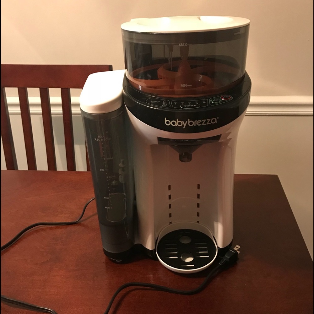 BabyBrezza baby formula mixer